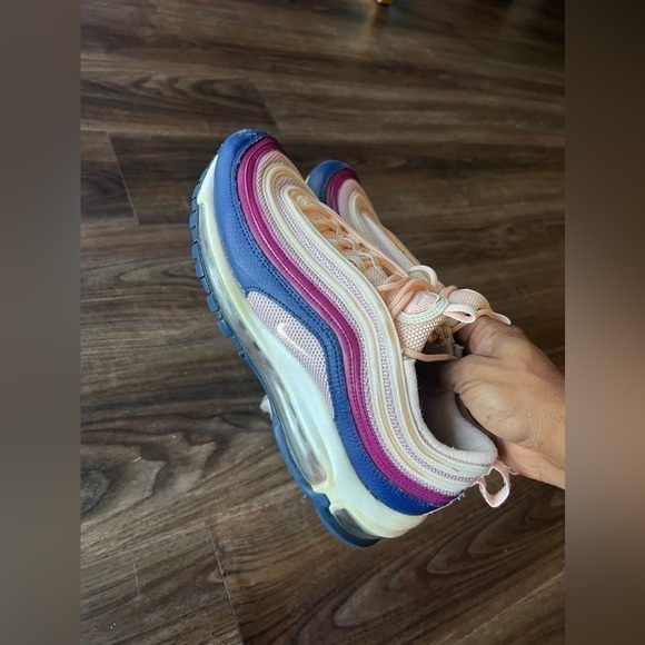 Nike Air Max - Picture 4 of 11